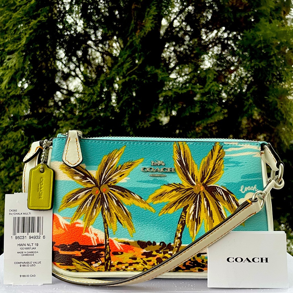 NWT!🌴🌴COACH NOLITA 19 WITH HAWAIIAN PRINT!